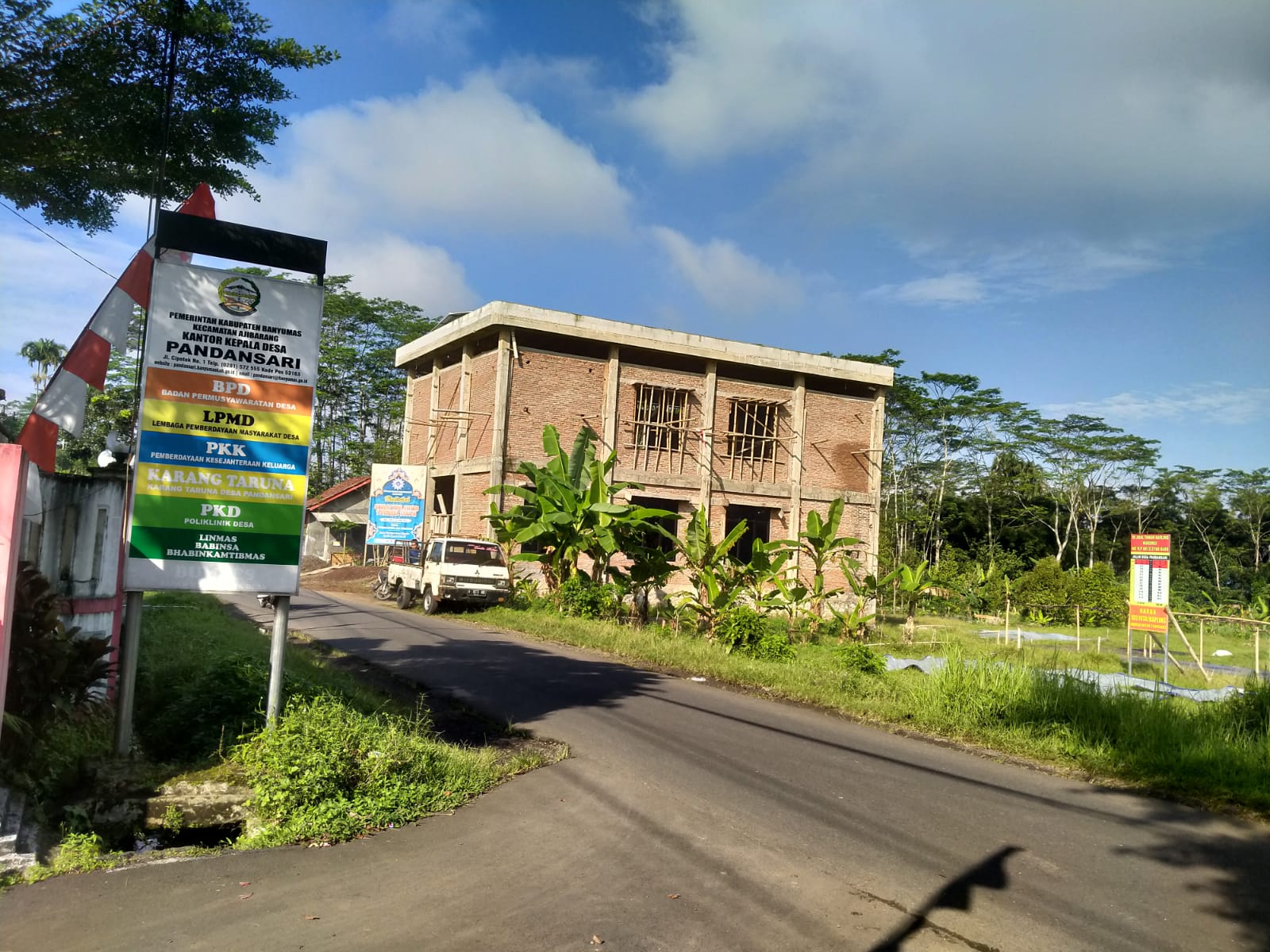 Sempit, Kemacetan Jalan Pandansari Banyumas Dikeluhkan Warga