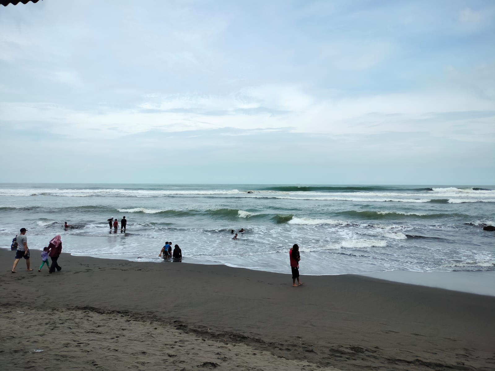Nelayan Takut Melaut karena Angin Kencang, Aktivitas di Laut Sepi
