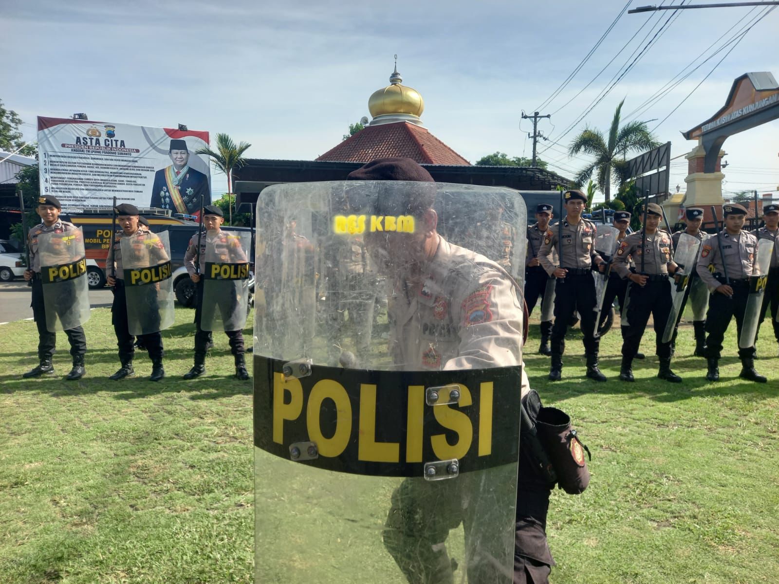 Anggota Baru Polres Kebumen Dilatih Tangani Unjuk Rasa