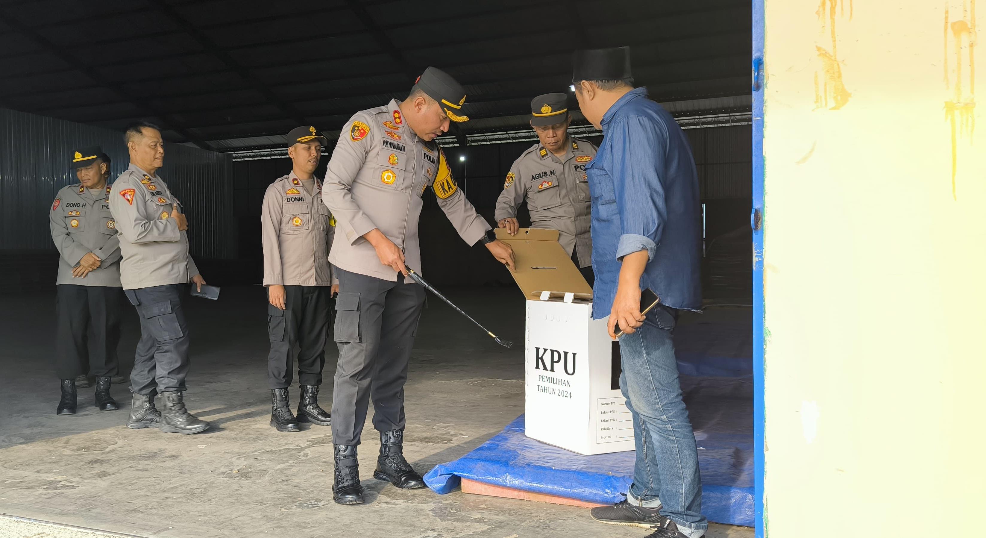 Permudah Pengawasan, CCTV Gudang Logistik Pilkada Terhubung dengan Polres Purbalingga