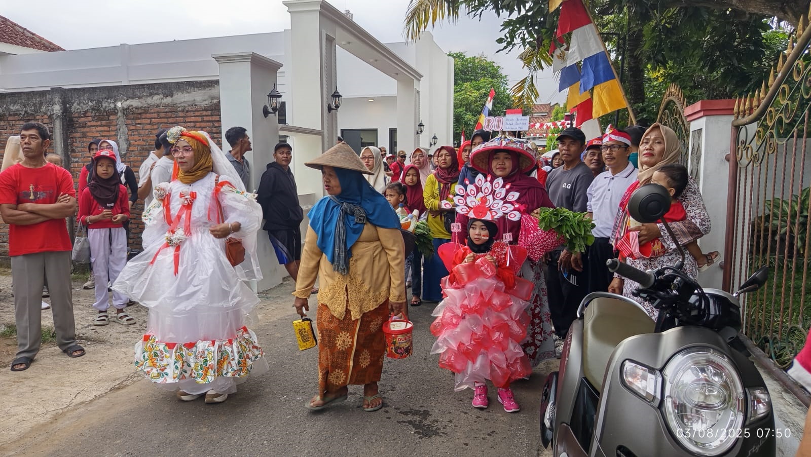 Pitulasan di Selang Berlangsung Semarak