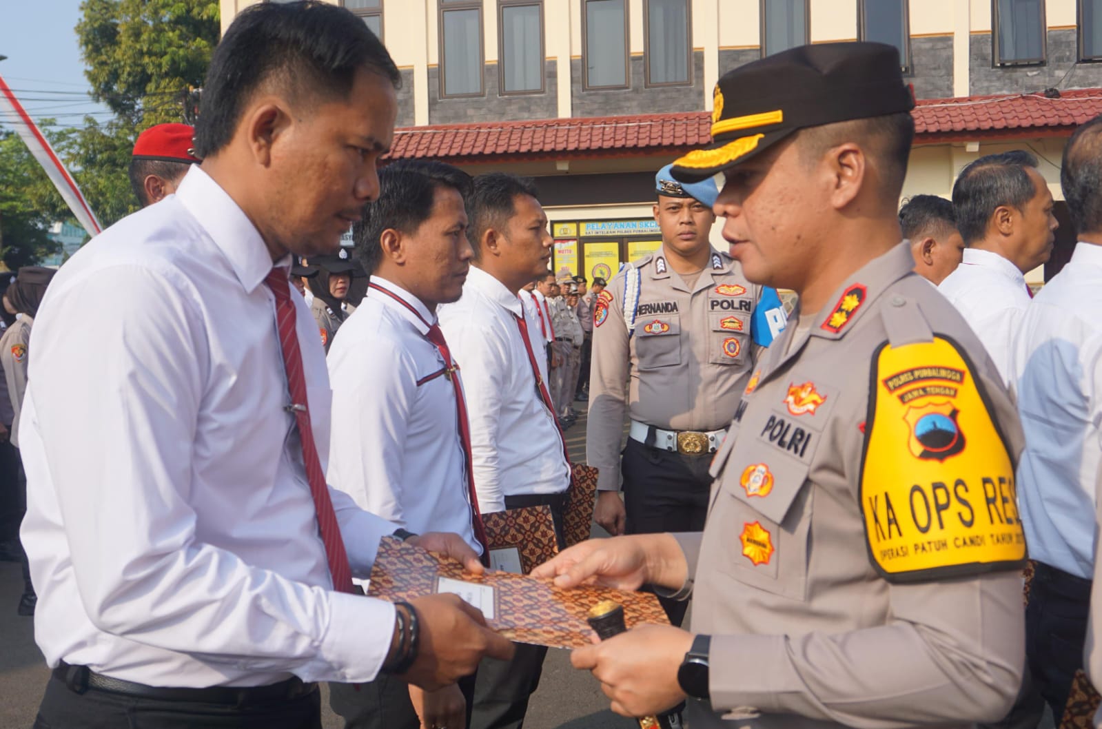 Ungkap Kasus Pembunuhan di Baleraksa, Resmob Polres Purbalingga Diganjar Penghargaan