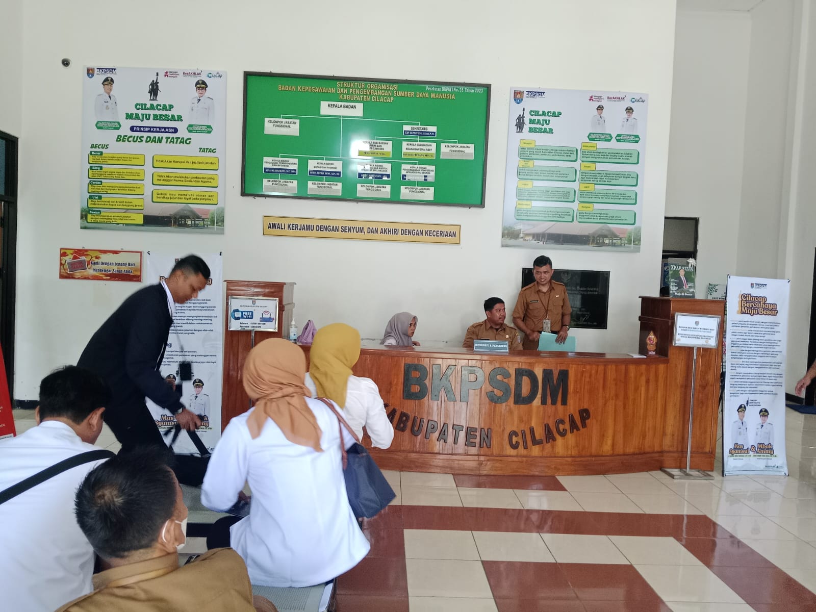 Seleksi 11 Kursi Kepala OPD Dibuka, Pejabat Cilacap Ramai-ramai Siapkan Berkas