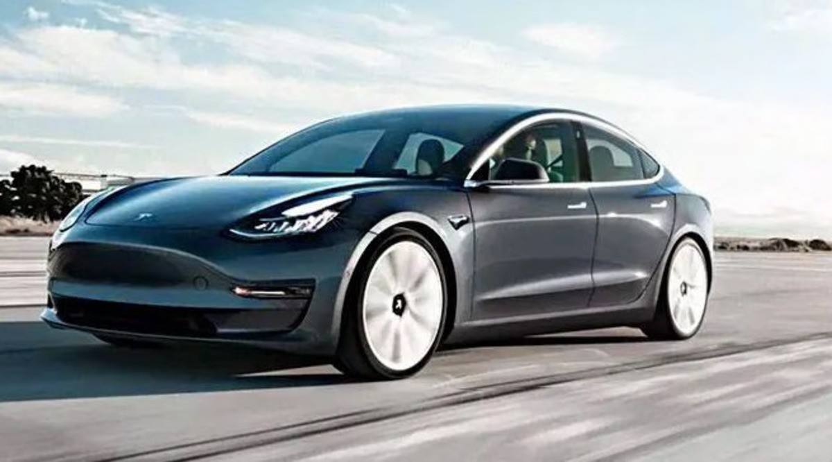 Harga Tesla Model 3 di Indonesia Tembus Rp2 Miliar, Ini Spesifikasi Lengkapnya