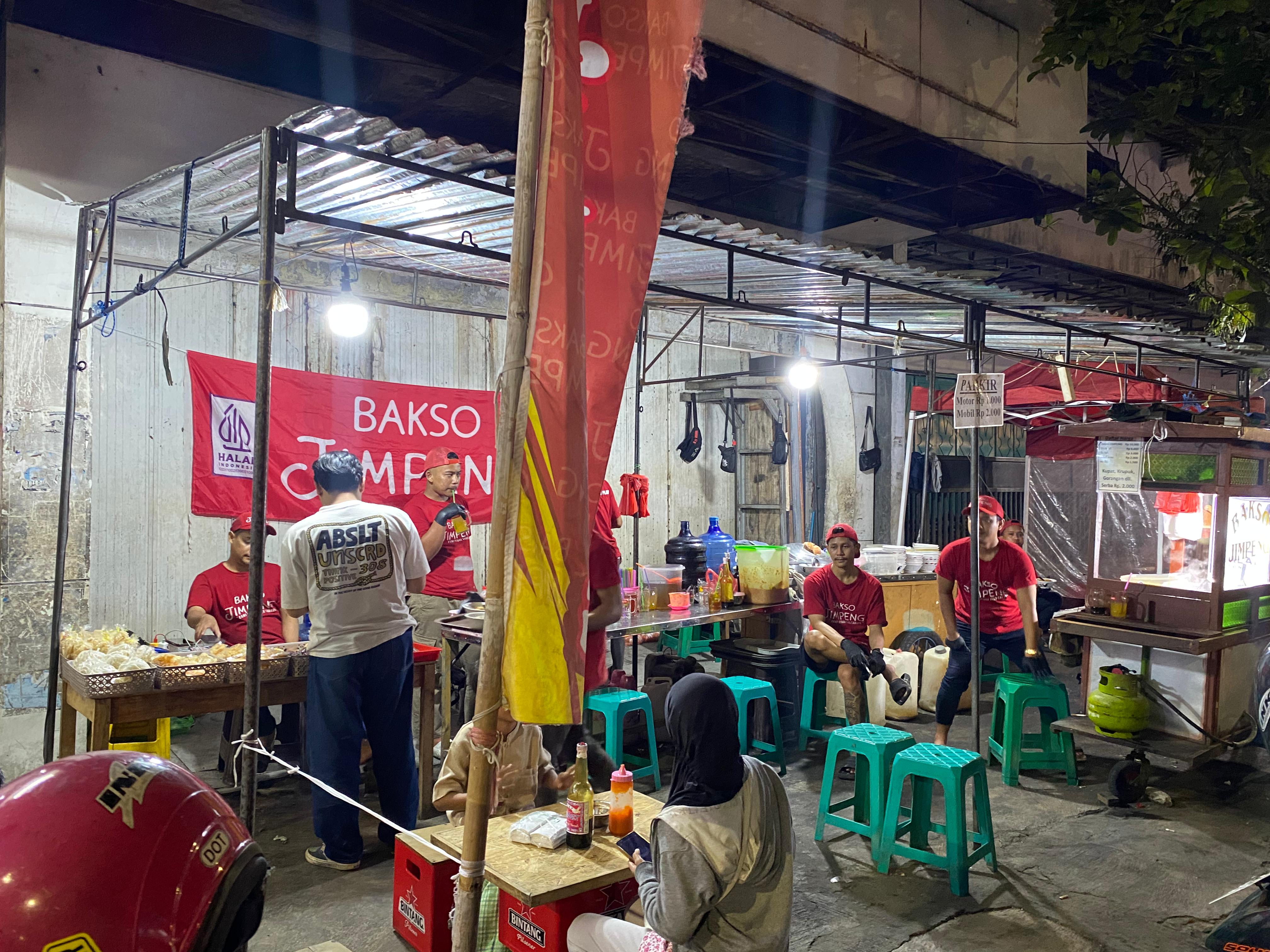 Bakso Jimpeng, Kuliner Unik di Purwokerto dengan Rasa Bakso Juara