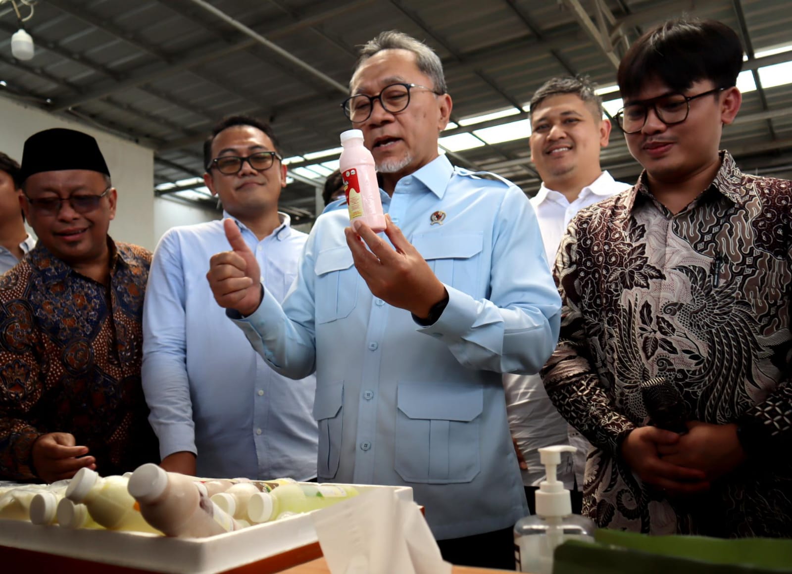 Menko Pangan Zulkifli Hasan Isi Stadium General di UMP dan Sapa Ratusan Peternak dan Petani di Sokaraja