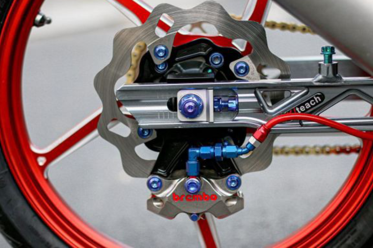 Tutorial Lengkap: Membuat Efek Carbon Fiber pada Velg Motor Matic Anda