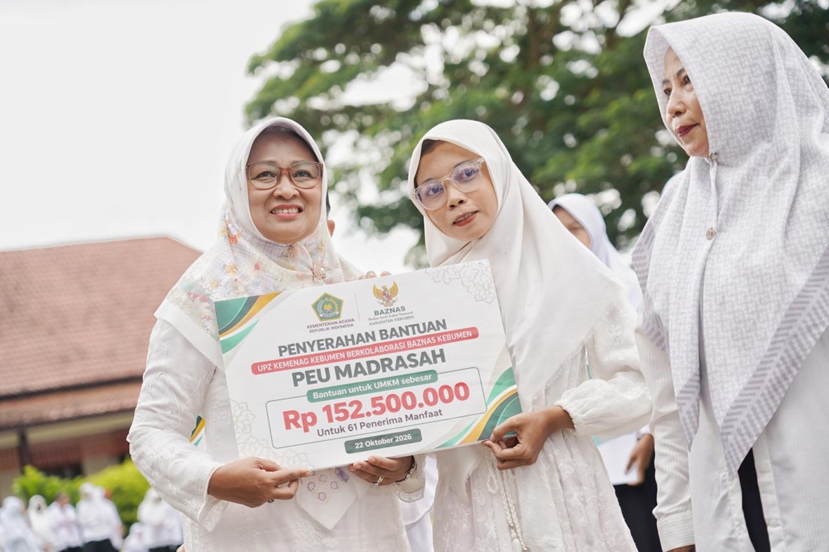 HSN, UMKM dan Guru Ngaji di Kebumen Dapat Bantuan