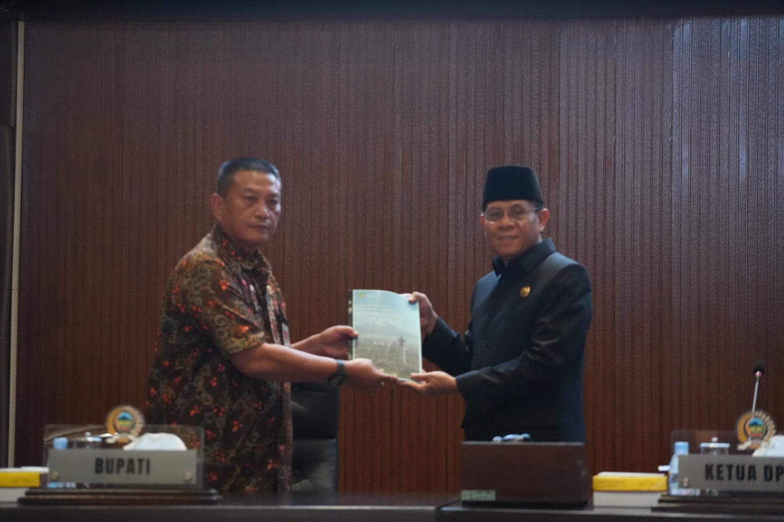 Tiga Isu Sentral, Jadi Poin Penyampaian Tiga Raperda