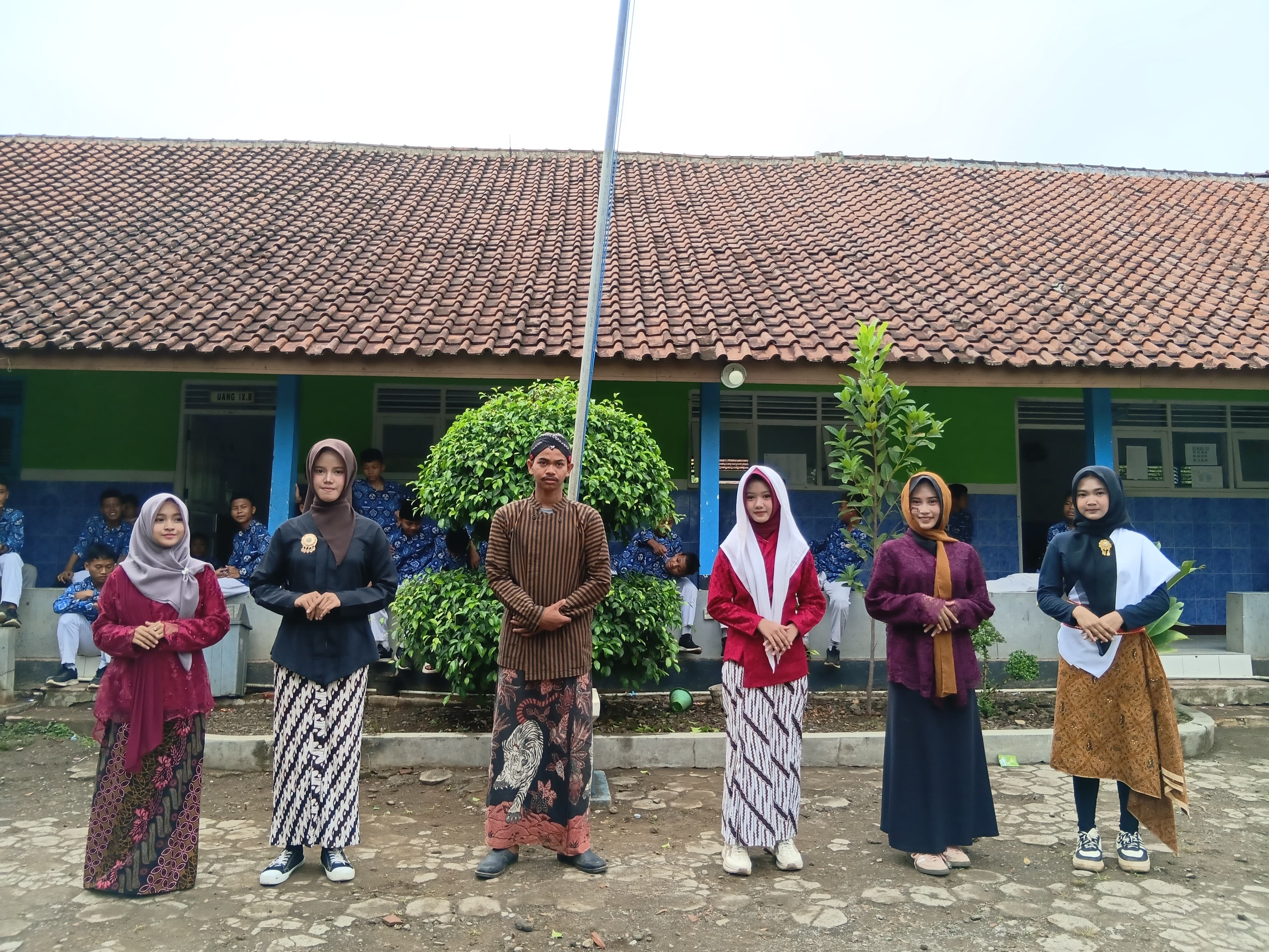 SMP Muhammadiyah 1 Kroya Gelar Lima Lomba Kebangsaan