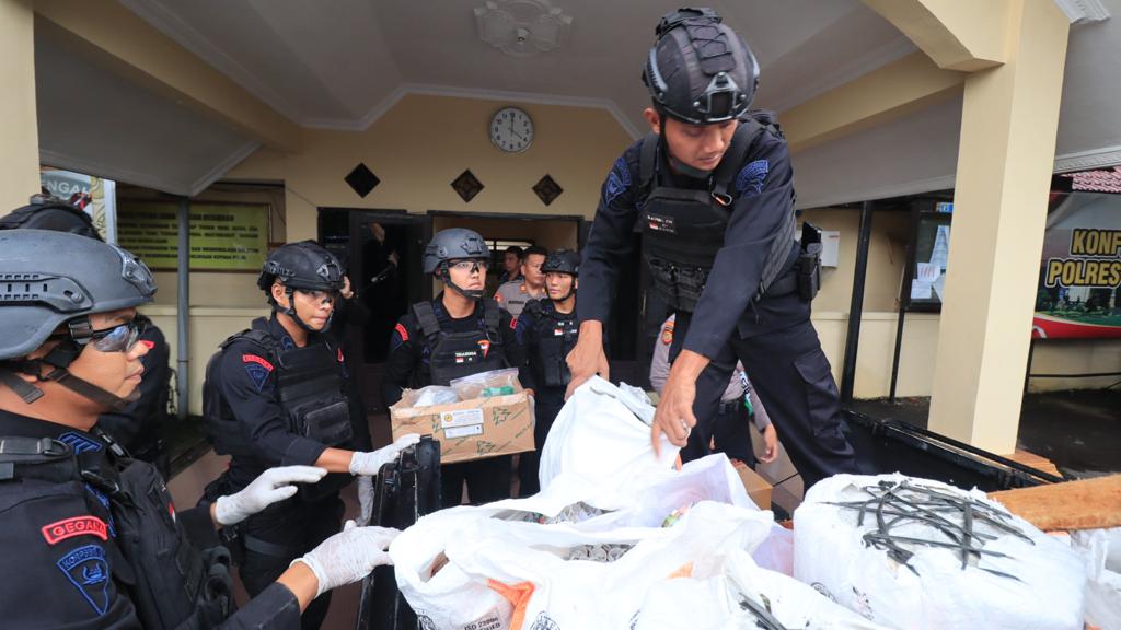 Ribuan Petasan Dimusnahkan Polres Purbalingga, Hadirkan Jibom Brimob