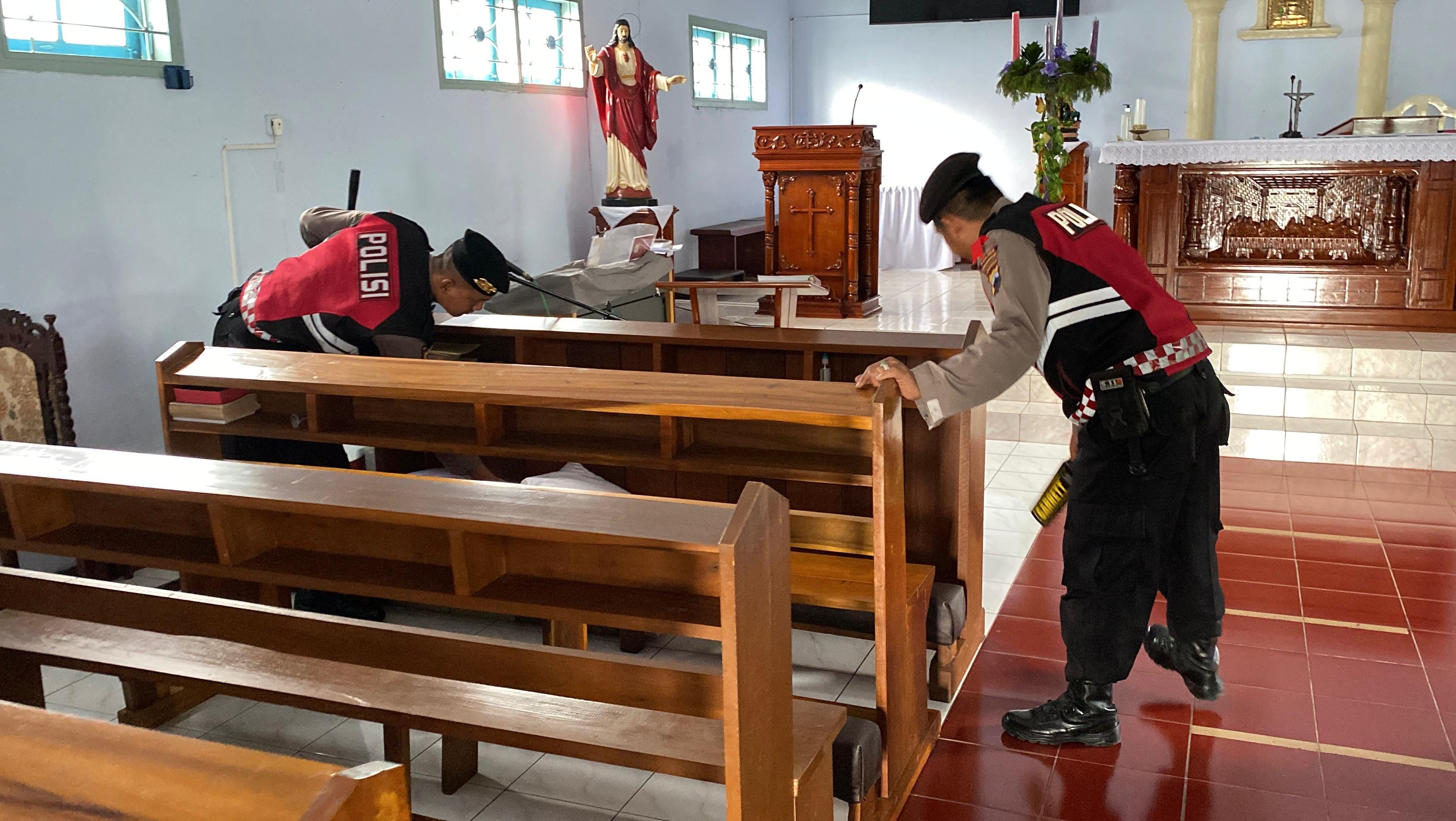 Sterilisasi Gereja di Banjarnegara, Metal Detector dan K9 Dikerahkan Jelang Natal