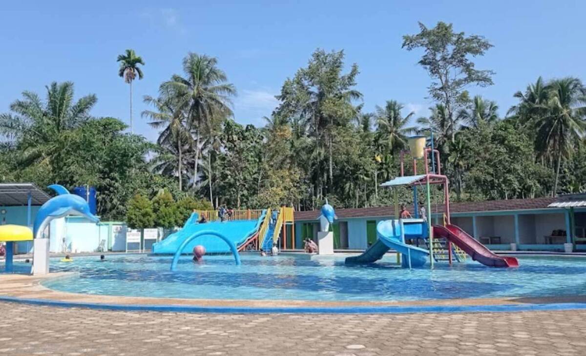 Wisata Kolam Renang di Cilacap Ini Bisa Menjadi Destinasi Liburanmu