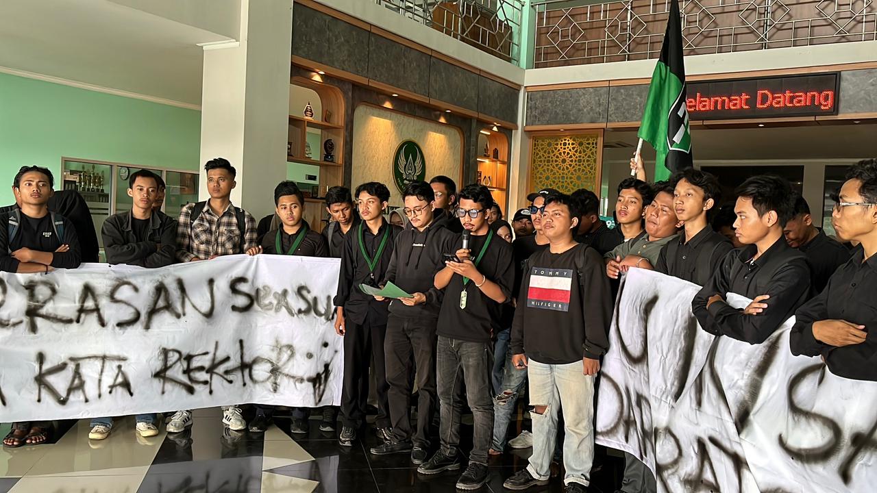 Mahasiswa Geruduk Rektorat UIN Saizu, Tuntut Penanganan Kasus Kekerasan Seksual dan Pungli
