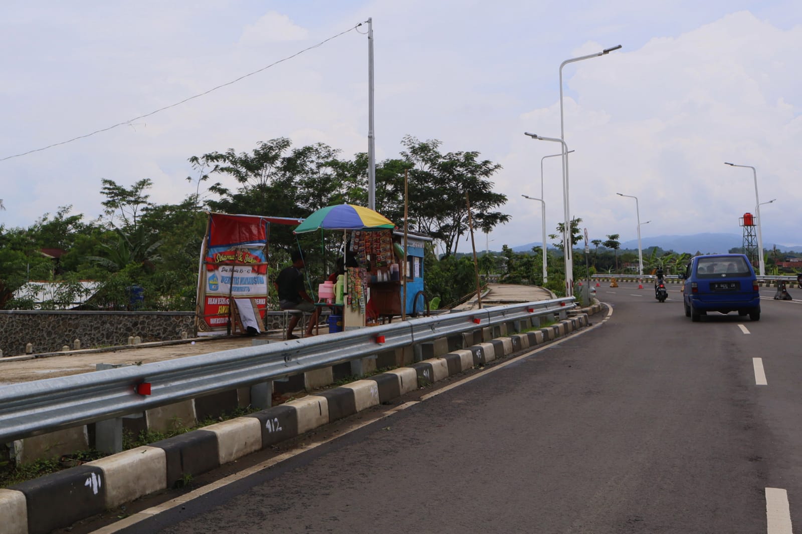 PKL Tidak Diizinkan Berjualan Di Atas Trotoar Jalan Bung Karno Purwokerto