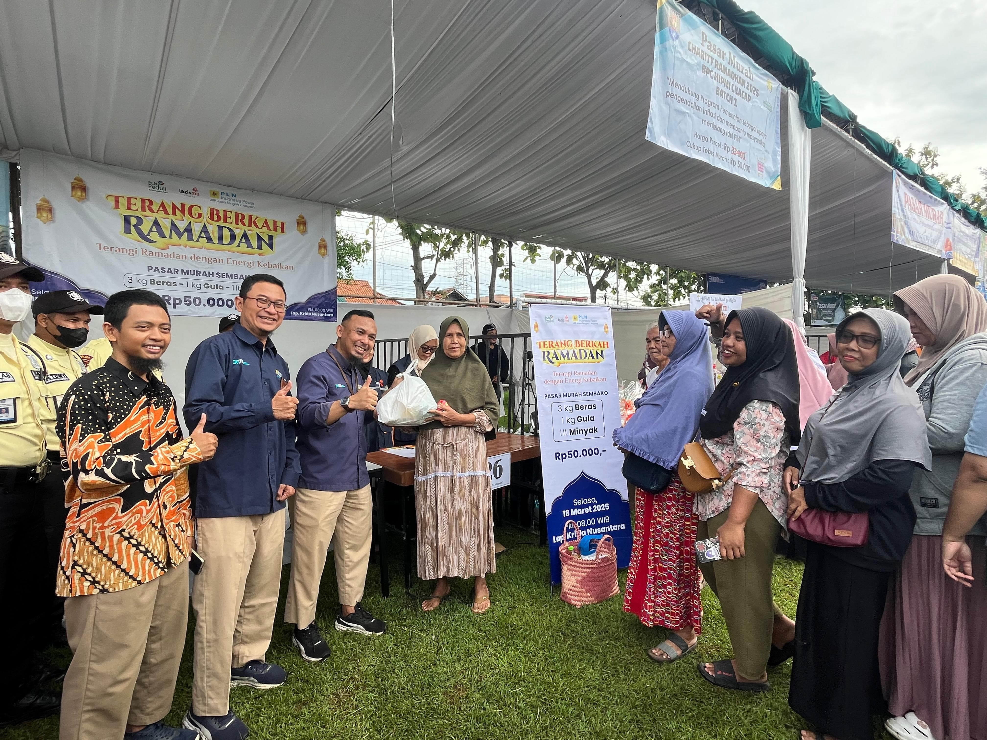 Jelang Hari Raya Idulfitri, PLN Indonesia Power UBP Jawa Tengah 2 Adipala Siapkan 200 Paket Sembako