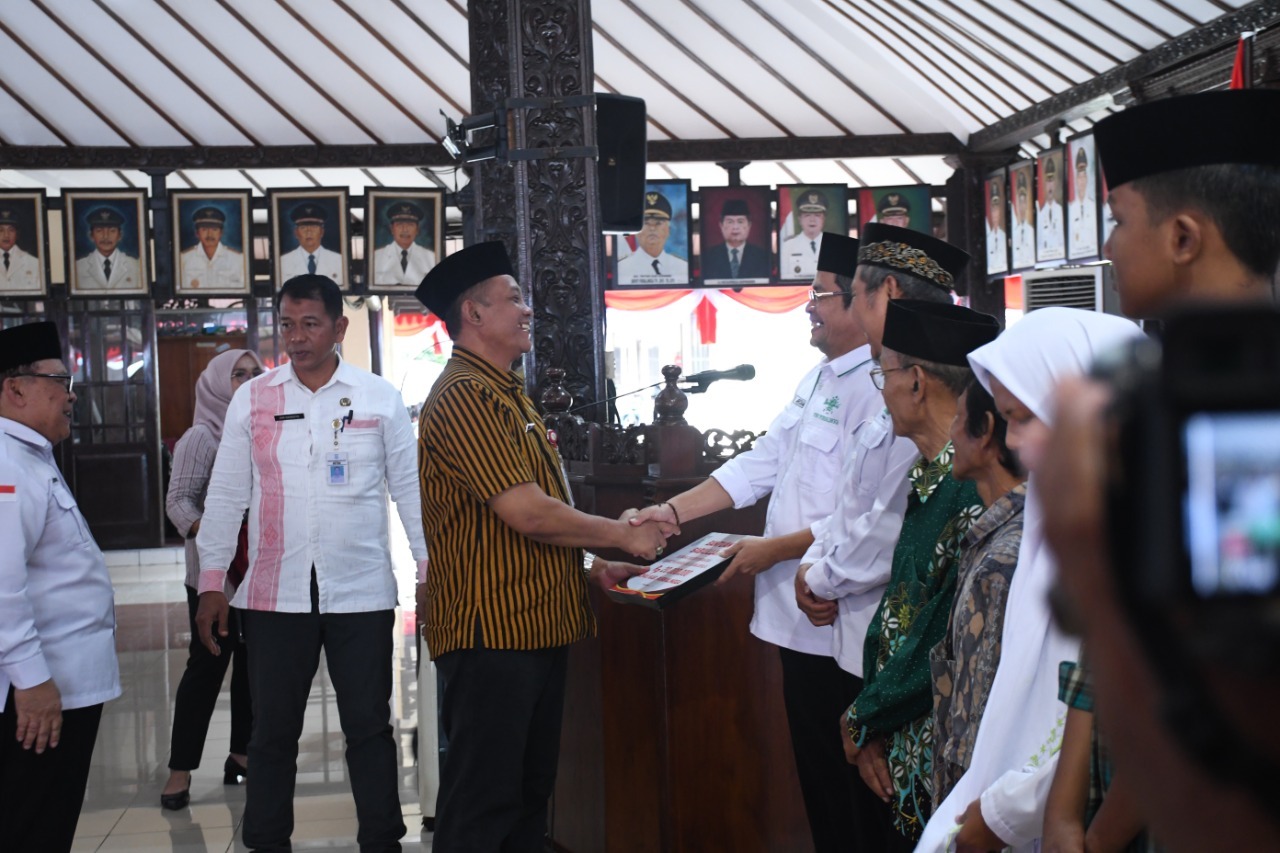 Penyaluran Zakat Akhir Tahun 2024 di Purbalingga Capai Rp 377 Juta