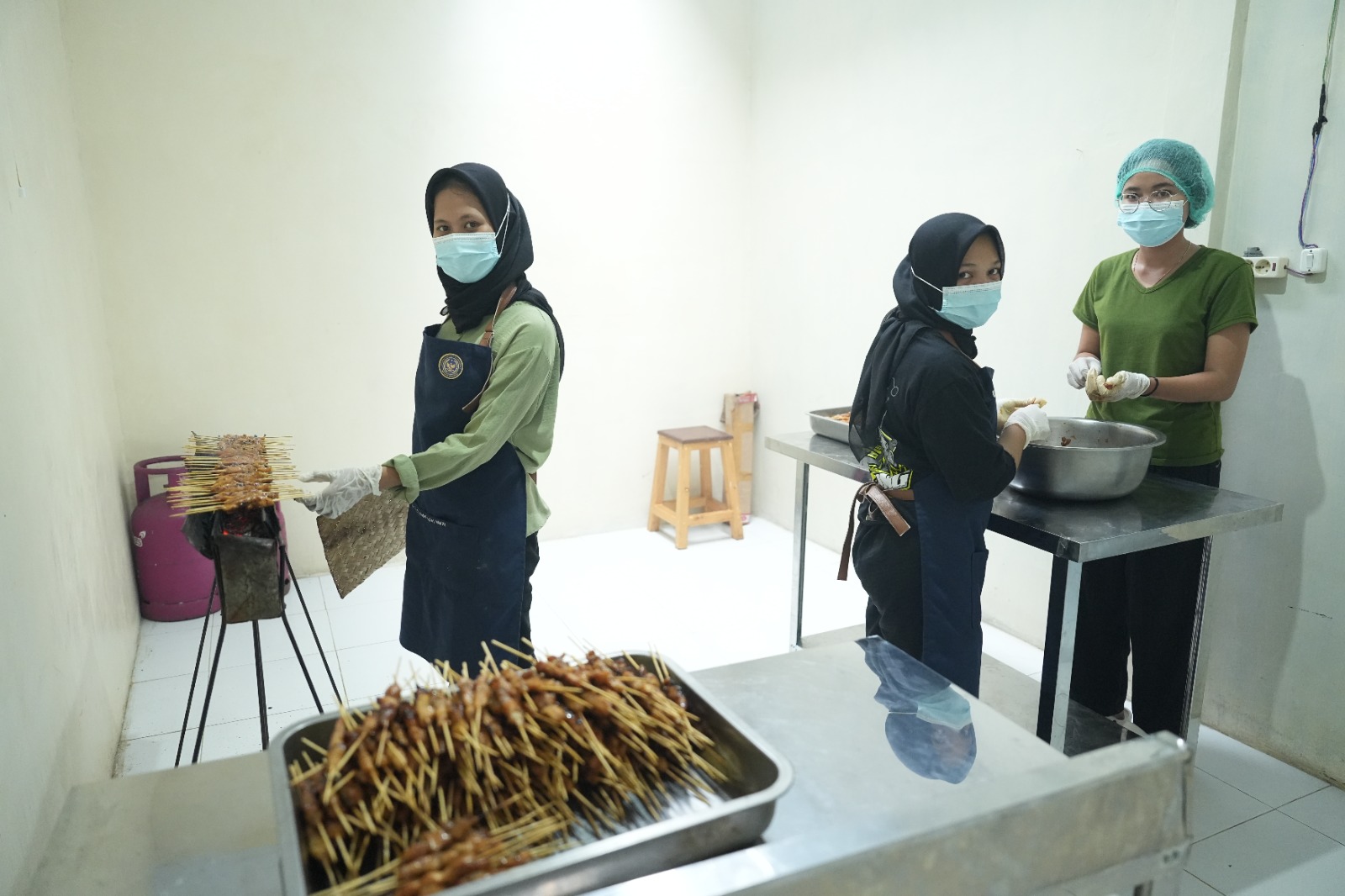 Bisa Bertahan 1 Tahun, Ini Sate Ambal Kemasan Unggulan Kilang Cilacap di Pertamina UMK Academy