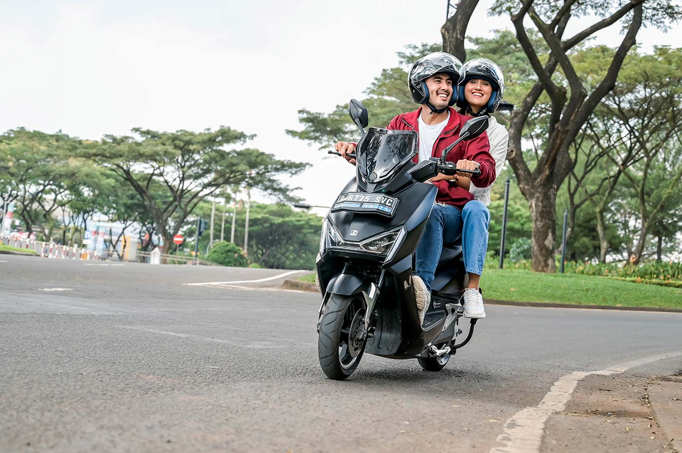 5 Motor Listrik dengan Jarak Tempuh Maksimal di 2024, Cocok untuk Touring!