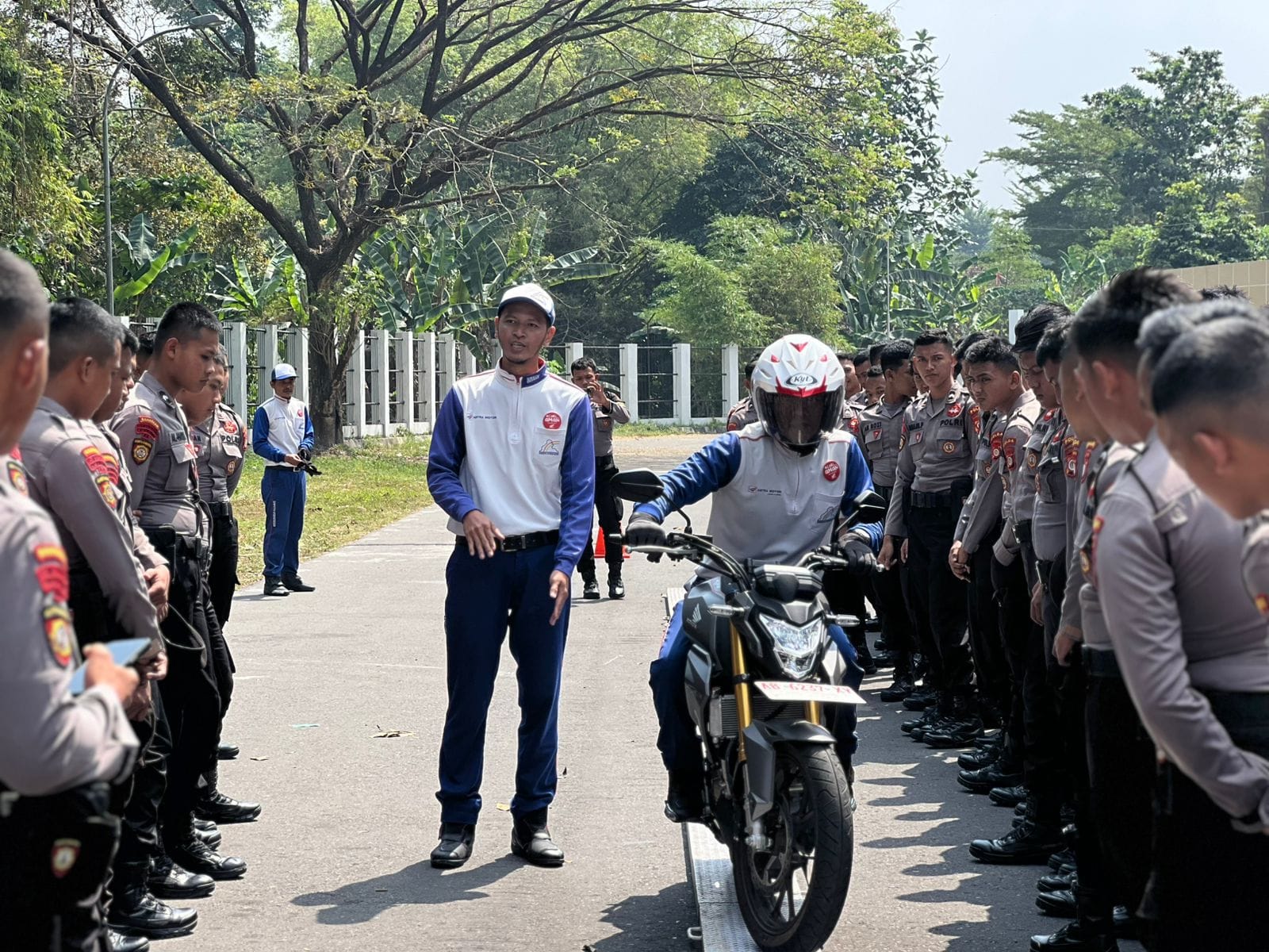 Kolaborasi Astra Motor dan Polda DIY, Tingkatkan Keterampilan Berkendara Polisi-Polisi Muda