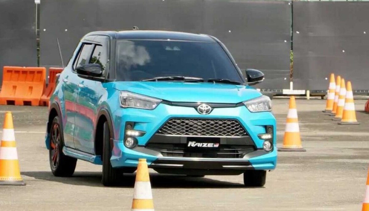 Teknologi Canggih Mobil Toyota yang Tidak Ada di Mobil Lain