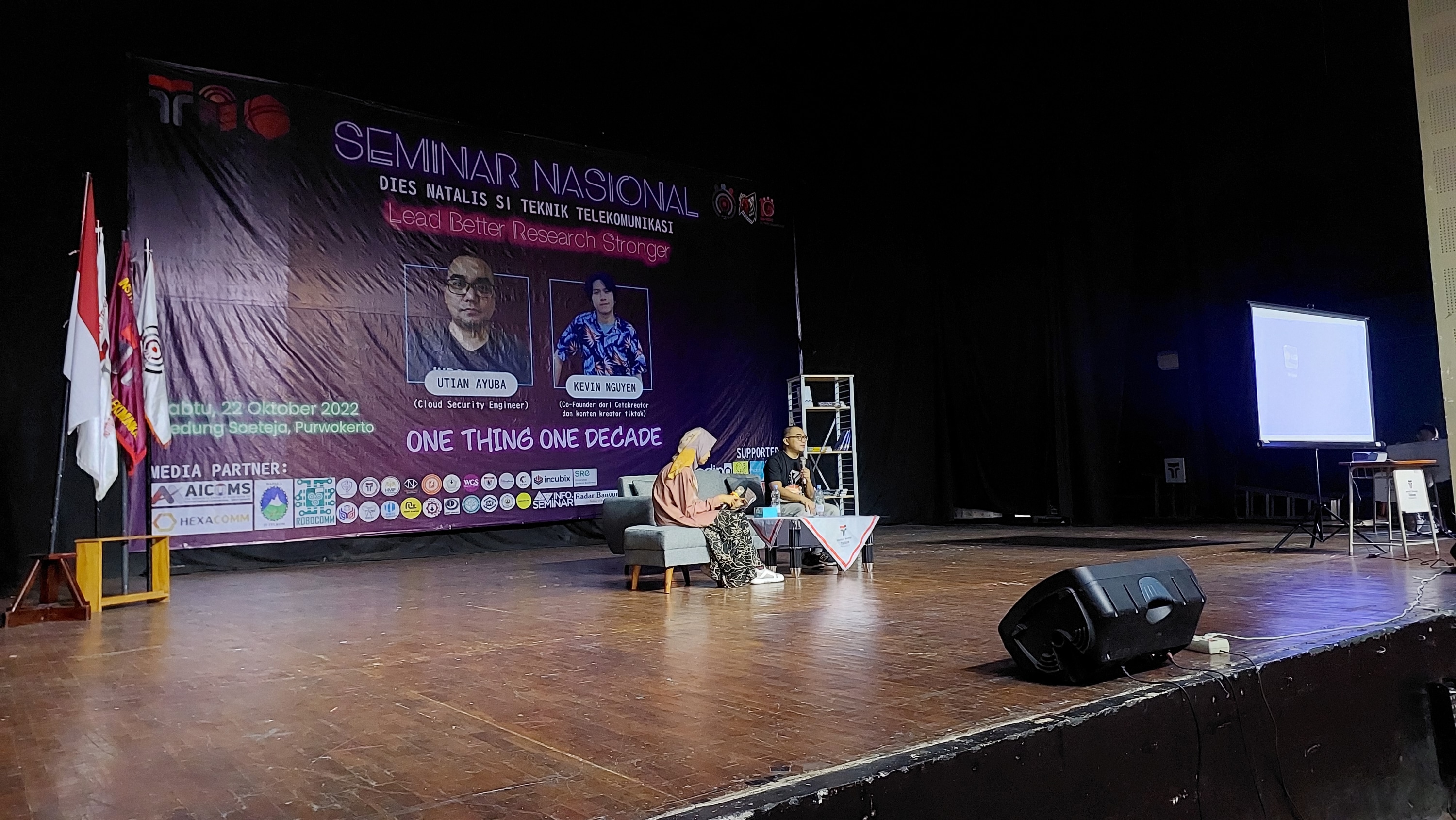 Meriahkan Dies Natalis ke 10, S 1 Teknik Telekomunikasi IT Telkom Purwokerto Gelar Seminar Nasional. 