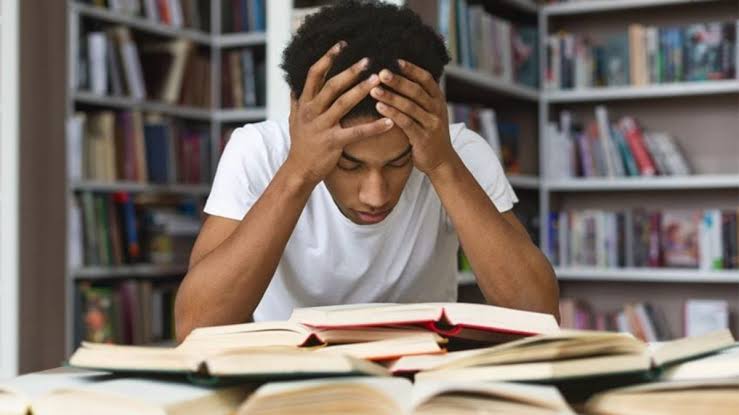 AWAS! 5 Gangguan Kesehatan Mental yang Rentan Dialami Mahasiswa