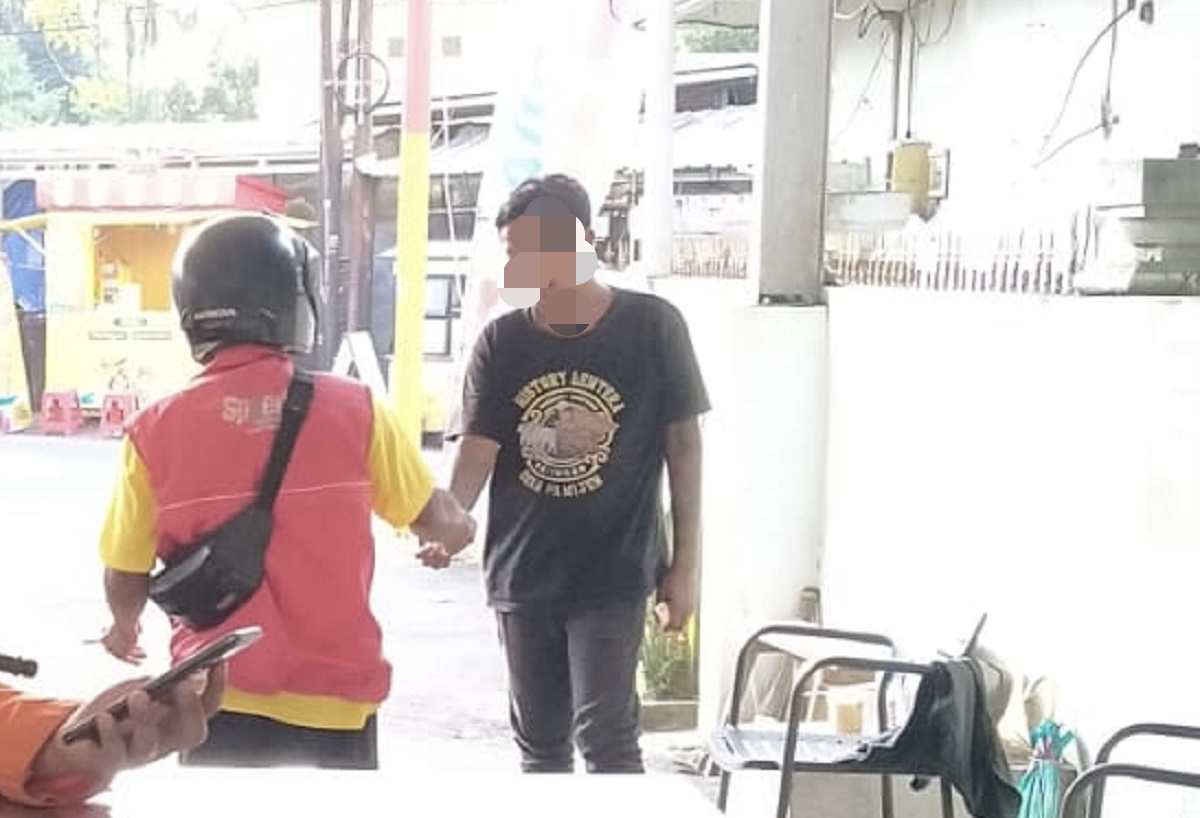 Jukir Resmi Tarik Retribusi Tanpa Rompi dan Karcis