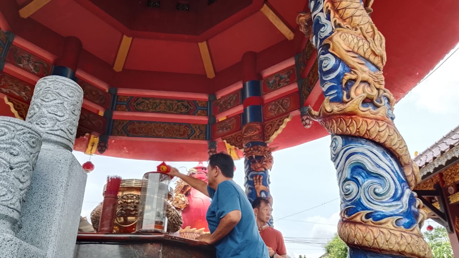 1.200 Umat Ikuti Ciswak di Boen Tek Bio, 91 Putra Sulung Jalani Prosesi Ruwatan