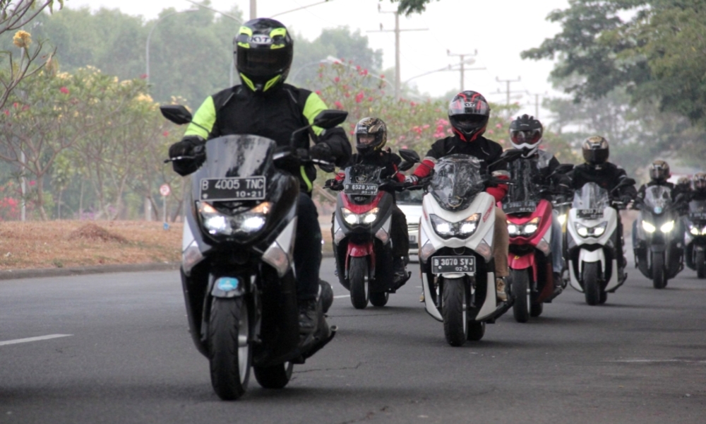 7 Persiapan Matang Menjelajahi Jarak Jauh dengan Motor Matic, Memastikan Perjalanan AMAN