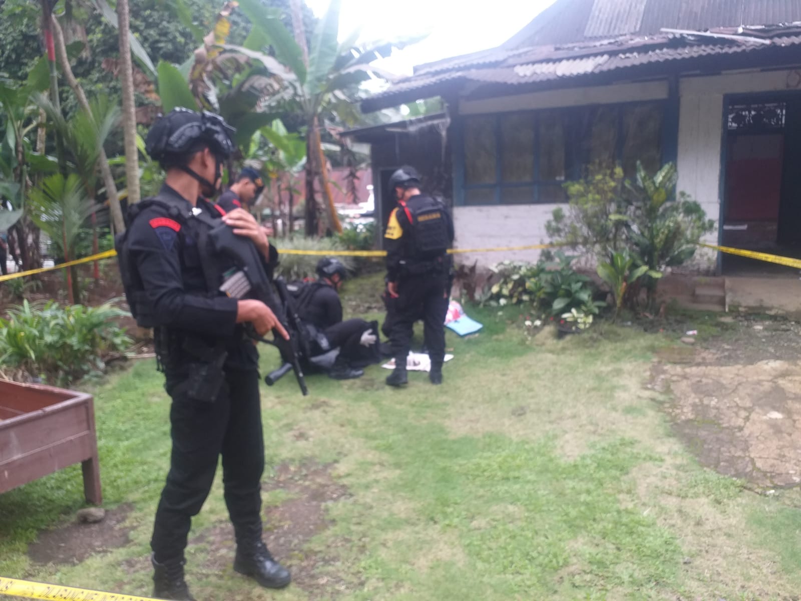 Granat dan Puluhan Amunisi Aktif Ditemukan Warga di Gudang Rumah