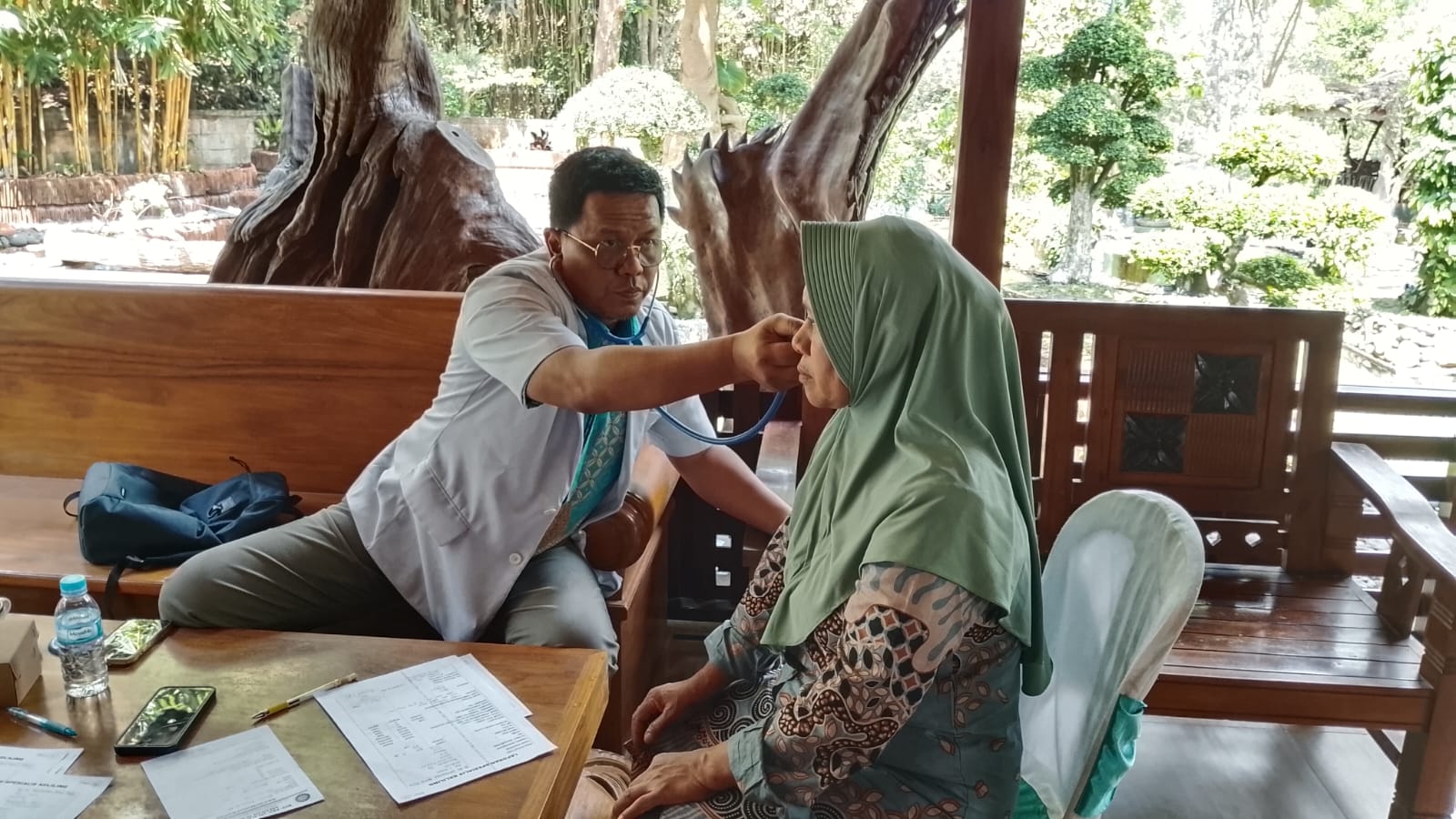 Dokter Spesialis Keliling Diserbu Warga di Banyumas