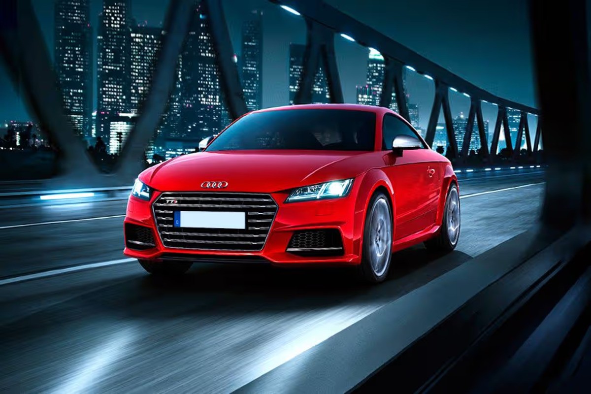 Audi TTS Coupe 2025, Mobil Kompak Dengan Akselerasi Cepat dan Desain Memikat
