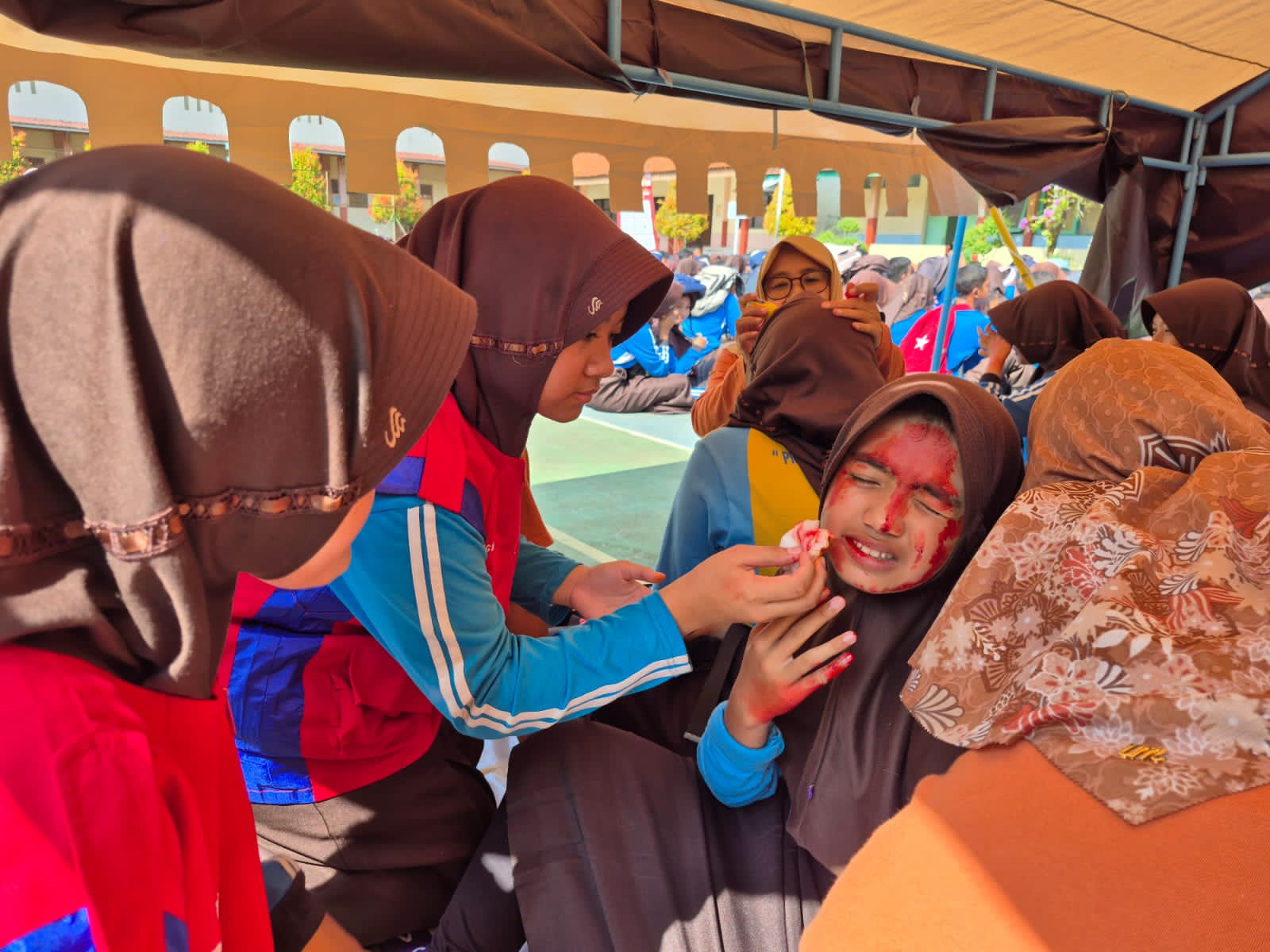 Simulasi Bencana, Belasan Siswa SMPN 1 Bukateja Luka-Luka Akibat Gempa Bumi