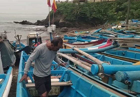 Awal Ramadan, Nelayan Pantai Selatan Libur Melaut
