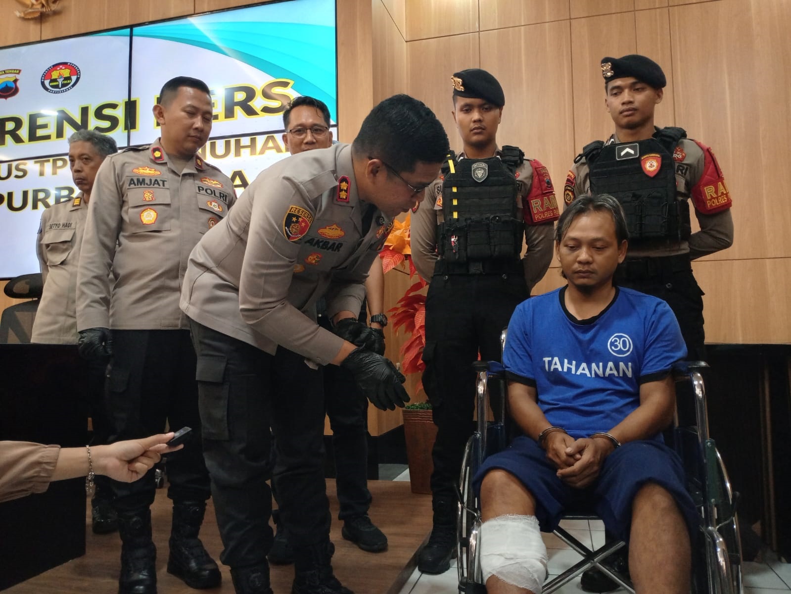 Polisi Berhasil Ungkap Kasus Pembunuhan di Kelurahan Wirasana