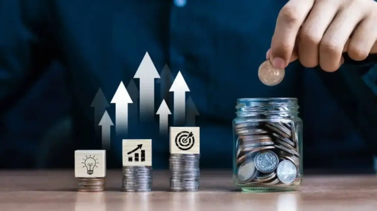 Lebaran Usai, THR Masih Aman! Rahasia Menabung di Dompet Digital