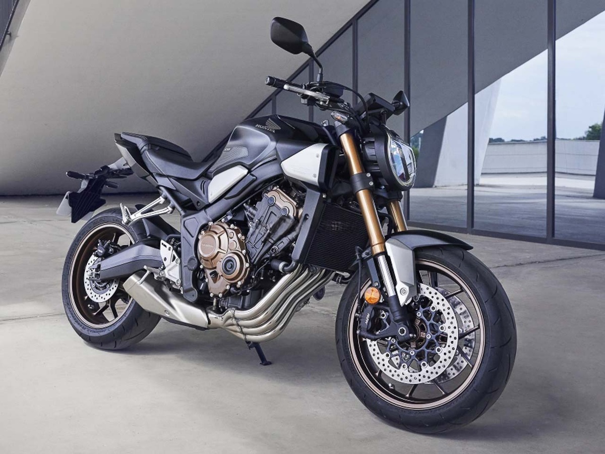 Honda CB650R Terbaru Resmi Rilis, Kini Pakai Kopling Elektronik Canggih!