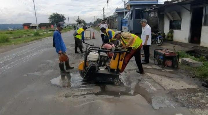 Pemkab Purbalingga Kebut Perbaikan Jalan untuk Persiapan Arus Mudik Lebaran