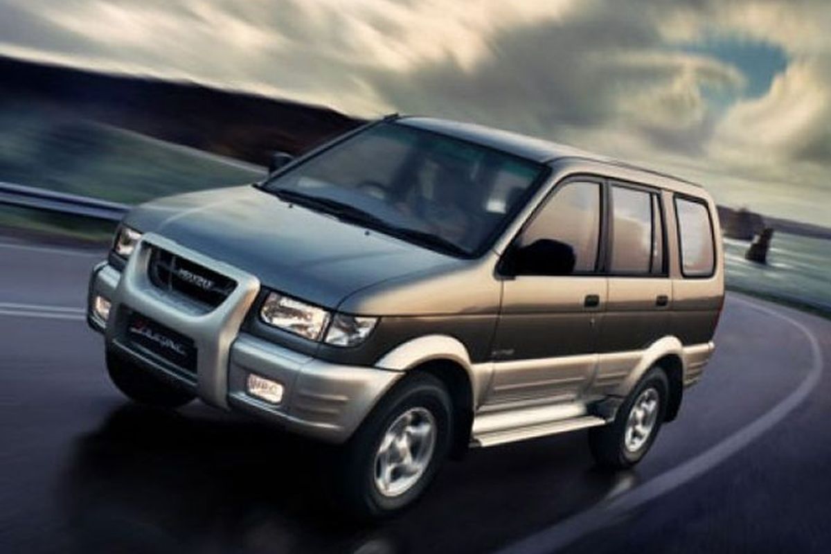 Isuzu Panther, Mobil Legendaris dengan Performa Tangguh