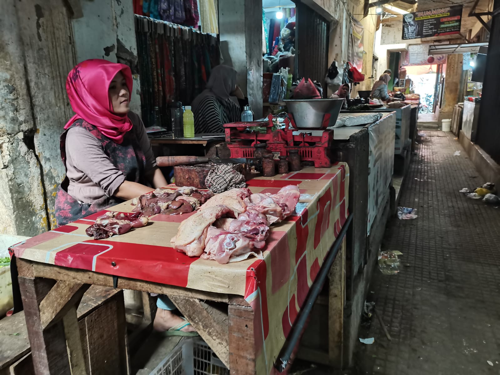 Harga Ayam di Banjarnegara Naik Bikin Omzet Pedagang Anjlok 40 Persen, Ini Sebabnya 