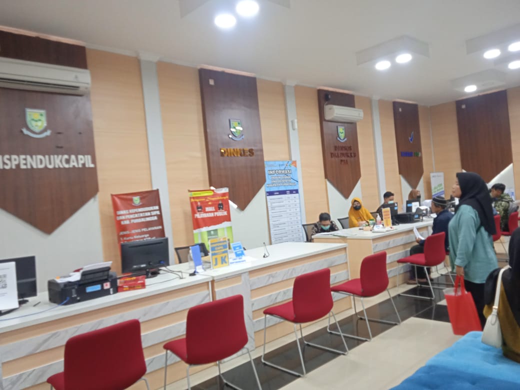 Jelang SPMB SD-SMP, Banyak Pemohon Perbaiki Dokumen Kependudukan