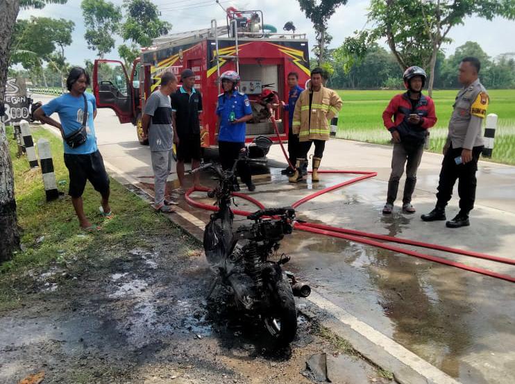 Akibat Korsleting, Sepeda Motor Terbakar di Gandrungmangu, Cilacap