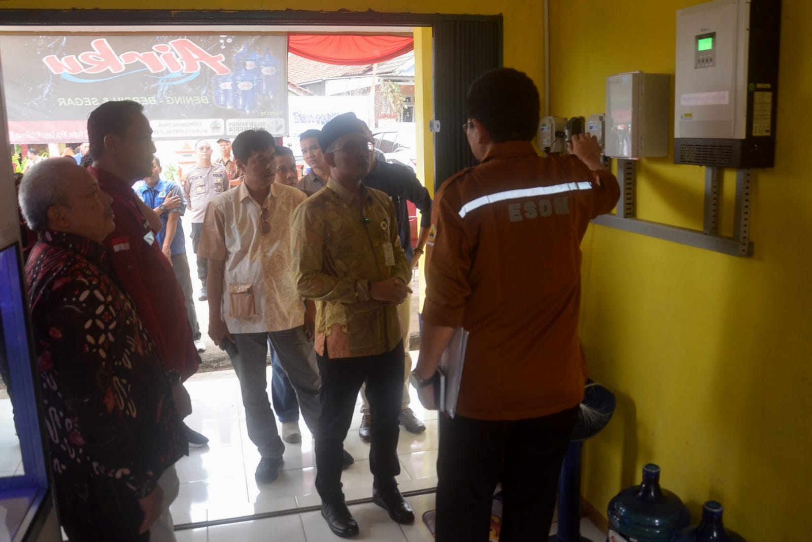 ESDM Jateng Dorong Desa Mandiri Energi Tenaga Listrik Berbasis Hybrid