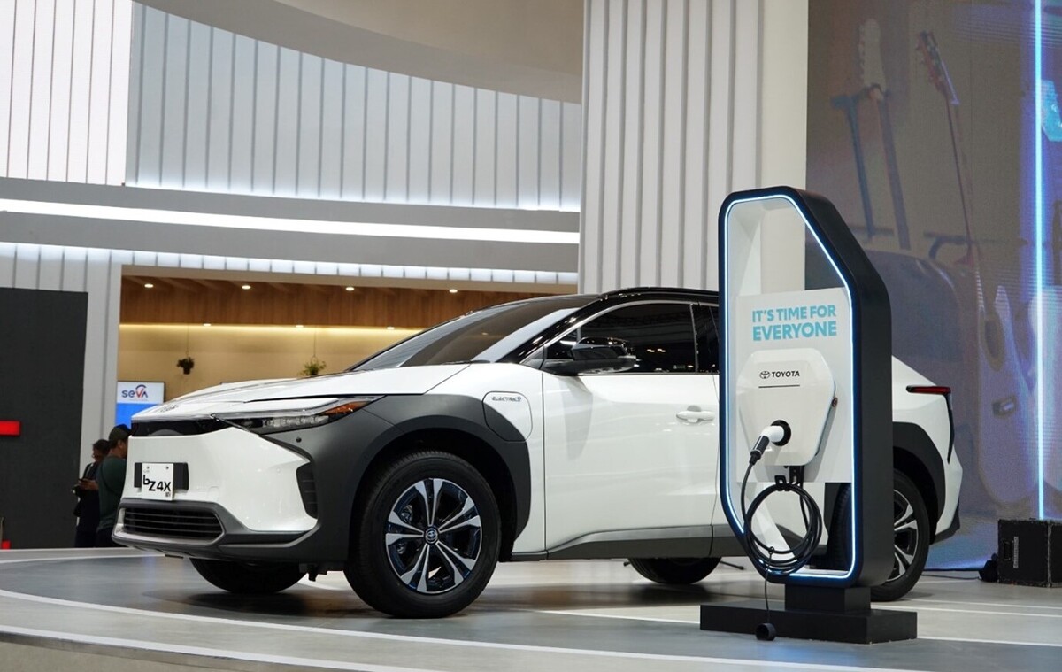 Jajaran Mobil Hybrid Terlaris di Indonesia Bulan Agustus 2025!