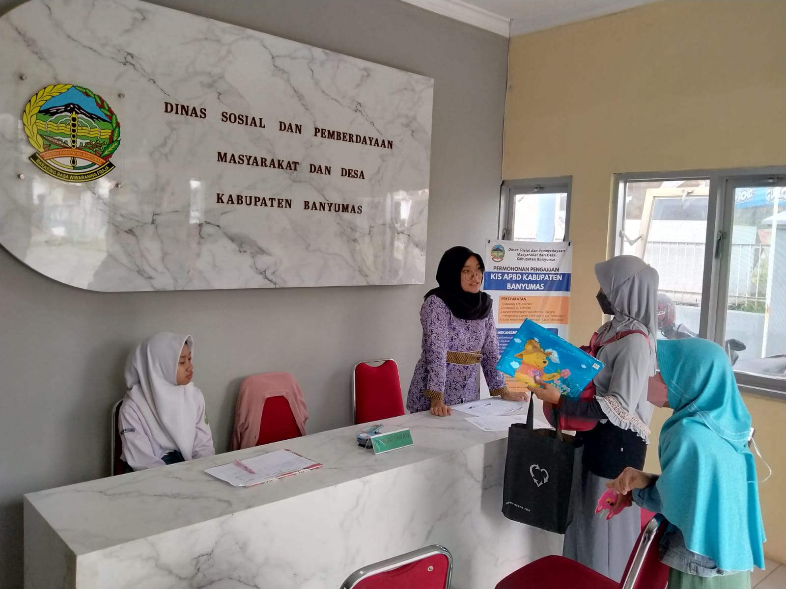 Bantuan Jaminan Sosial Ketenagakerjaan Sasar 5.600 Penderes