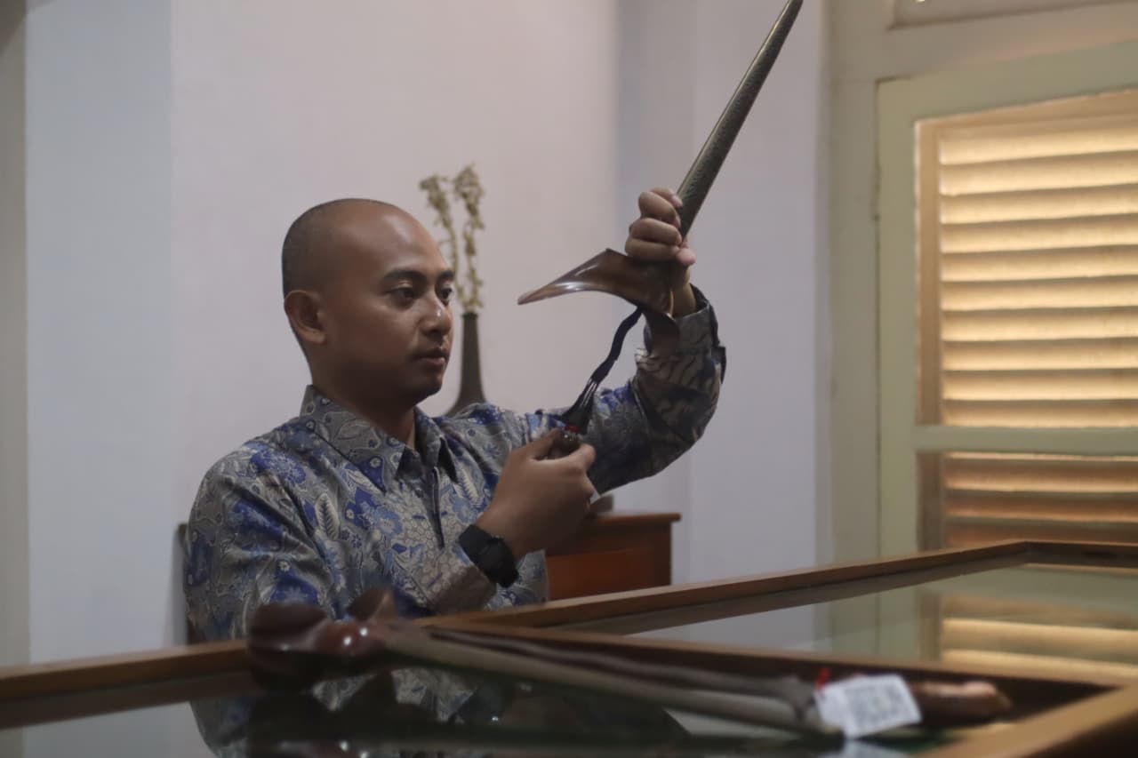 120 Pusaka Pendopo Banyumas Dirawat dengan Modern, Barcode Dipasang, Mitos Dijelaskan Ilmiah