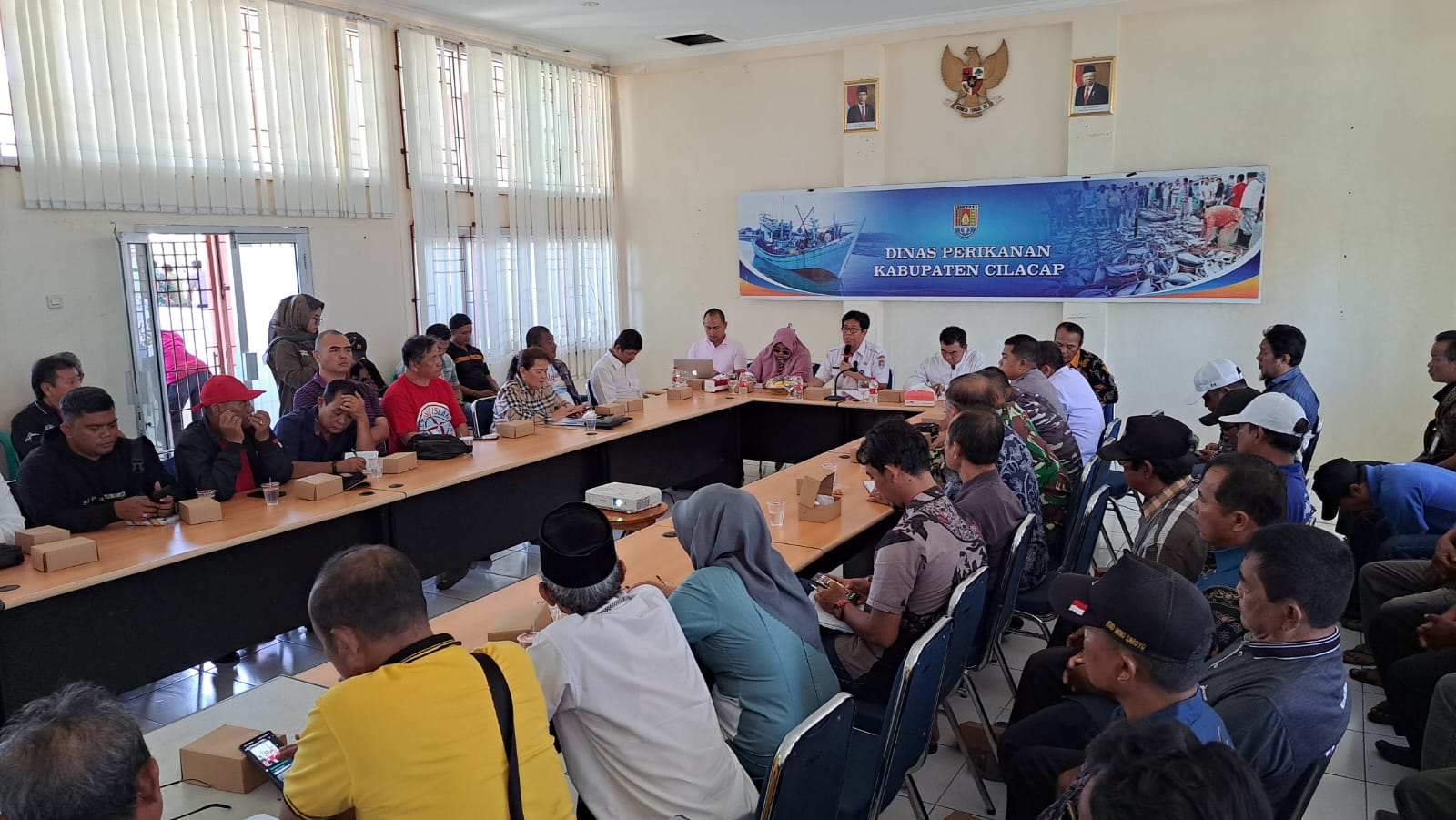 Puluhan Pengusaha Kapal di Cilacap Keluhkan Rekomendasi BBM Bersubsidi dan Biaya Administrasi Lelang