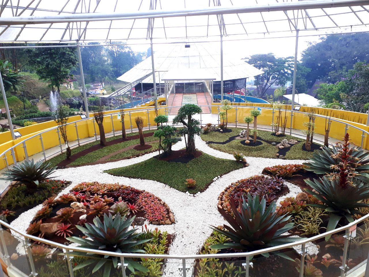 Penyempurnaan Green House Tiga Bromelia Taman Botani Baturraden Selesai