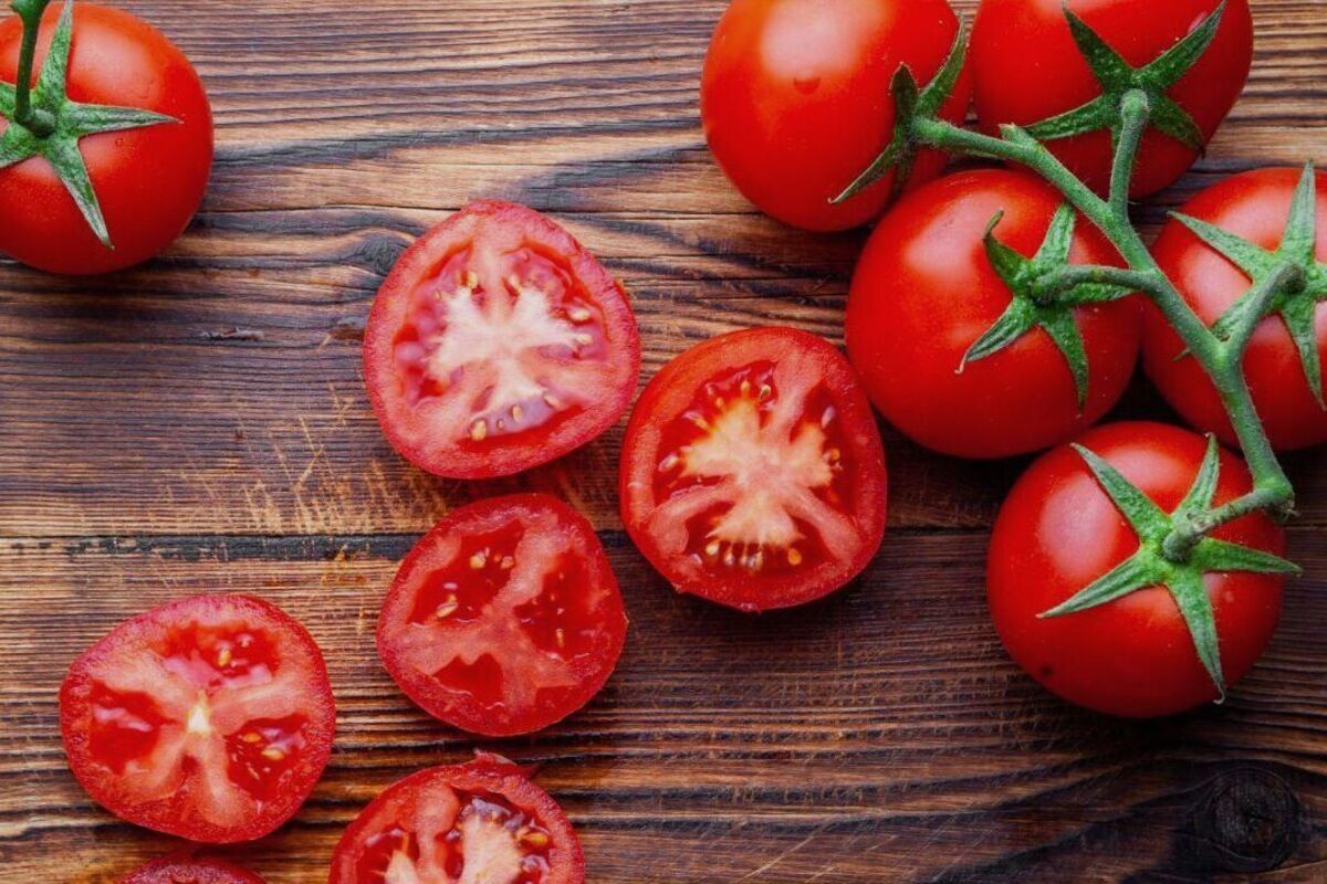 Beberapa Manfaat Tomat untuk Kesehatan Tubuh